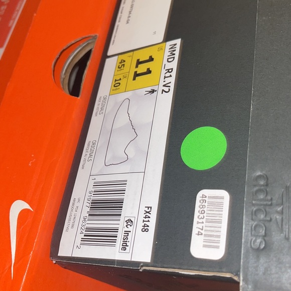 Nmd v2 - Picture 6 of 6